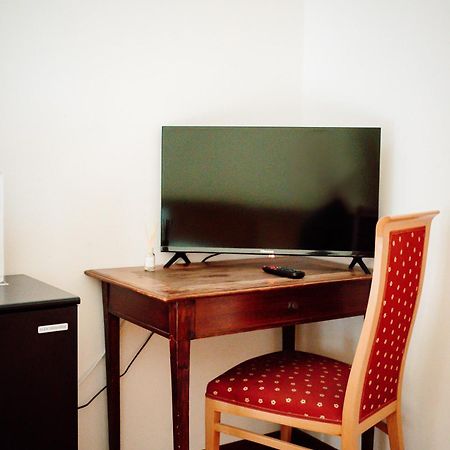 Gorizia Inn Bagian luar foto