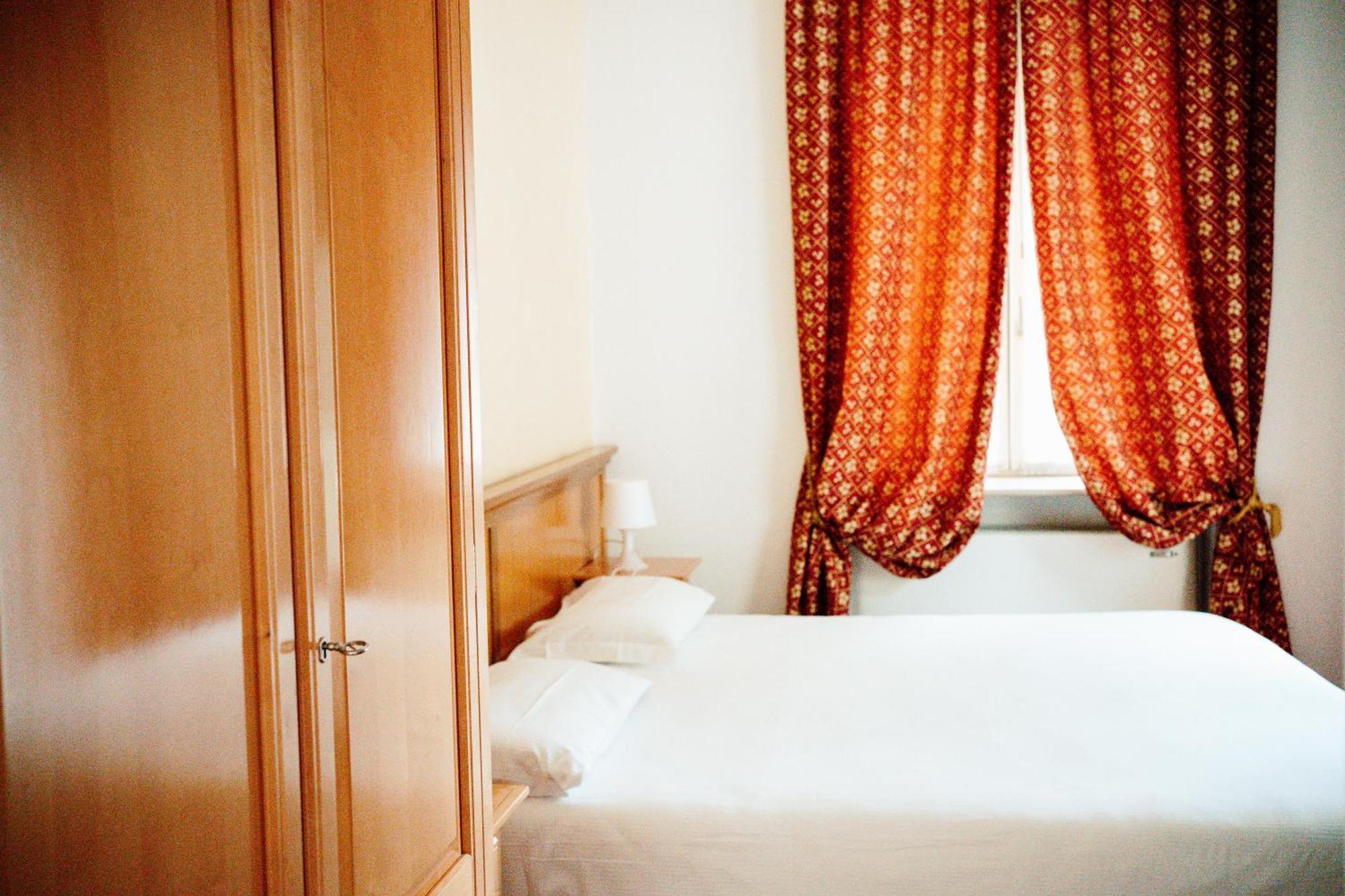 Gorizia Inn Bagian luar foto